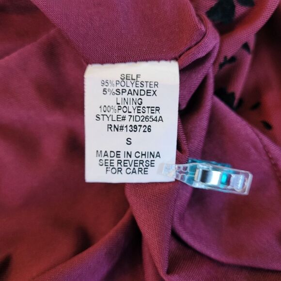 Honey Belle Whimsigoth Floral Bell Sleeve Deep V Mini Dress Burgandy Black Small - Picture 4 of 9